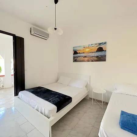 Apartment Elisa, Baia Verde - Only Teeneger